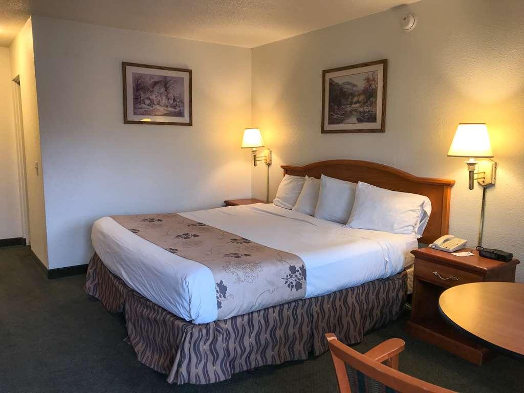 Americas Best Value Inn - Pendleton Habitación foto